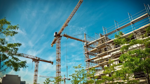http://www.maisonactuelleettravaux.com/wp-content/uploads/2017/07/construction-de-maison-628x353.jpg