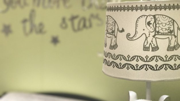 http://www.maisonactuelleettravaux.com/wp-content/uploads/2018/02/deco-chambre-bebe-628x353.jpg