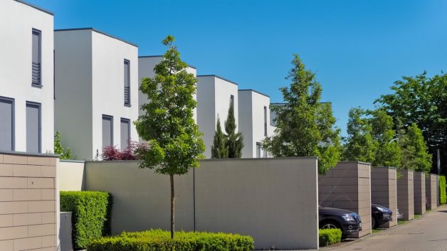 http://www.maisonactuelleettravaux.com/wp-content/uploads/2018/11/construire-maison-beton-628x353.jpg