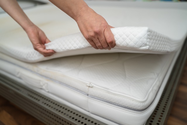 5 raisons indispensables pour mettre un surmatelas