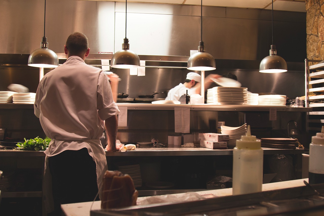 Les moyens efficaces pour assurer la rénovation de la cuisine d’un restaurant